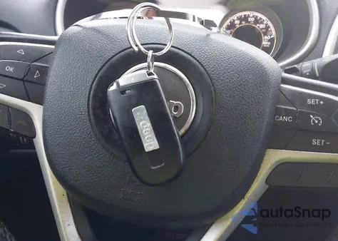 2017 Jeep Cherokee Trailhawk 4X4 z USA, uszkodzony, nr VIN 1C4PJMBB4HW502312